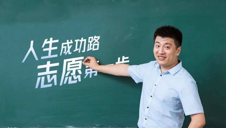 把两只老虎弹出了恐怖的感觉,2025年澳门历史开奖记录查询,详细释义解释落实_测试版V4.5